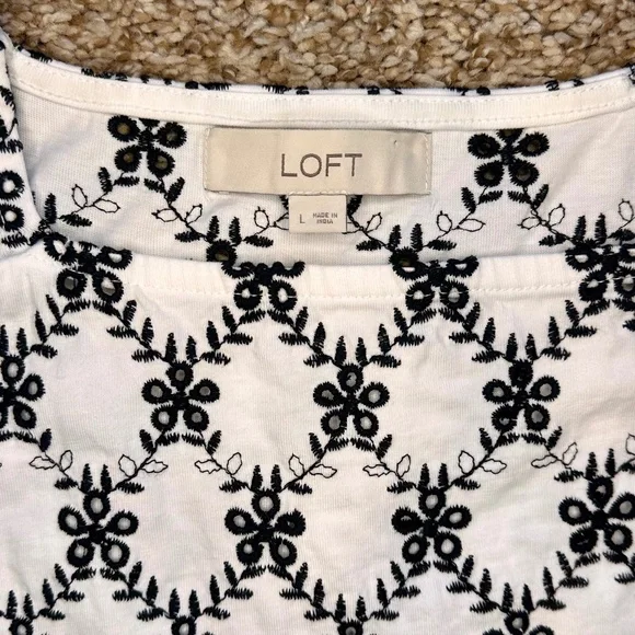 LOFT, Embroidered Blouse, Size L - Picture 6 of 7